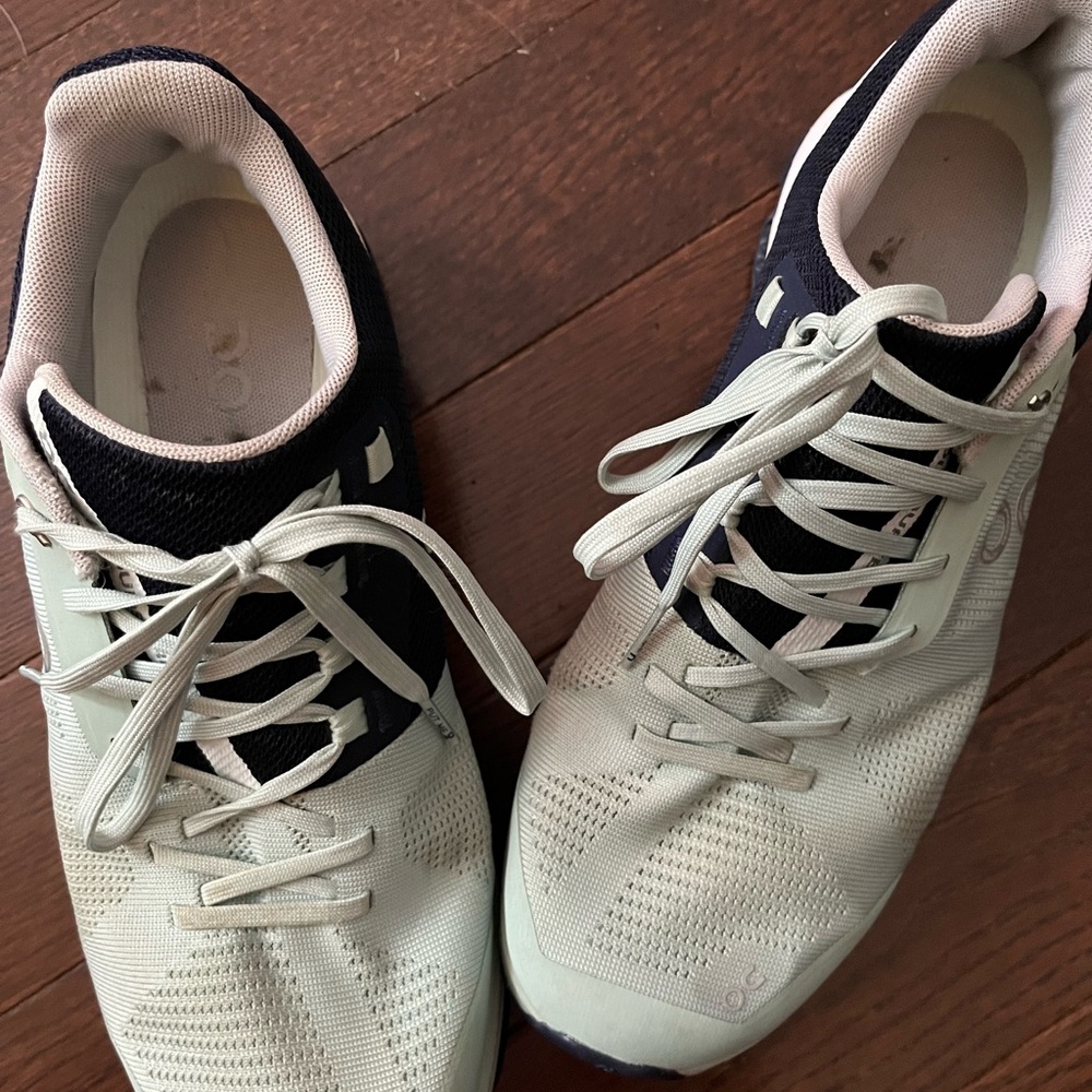 On Running Navy and White Athletic Shoes